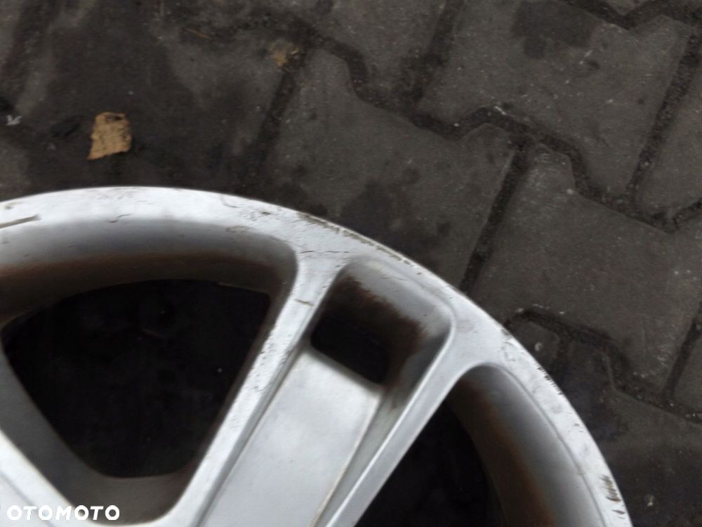 VOLVO V50 S40 C30 FELGA ALUMINIOWA R17" 7J 5X108 ET 52.5 30714965 - 2