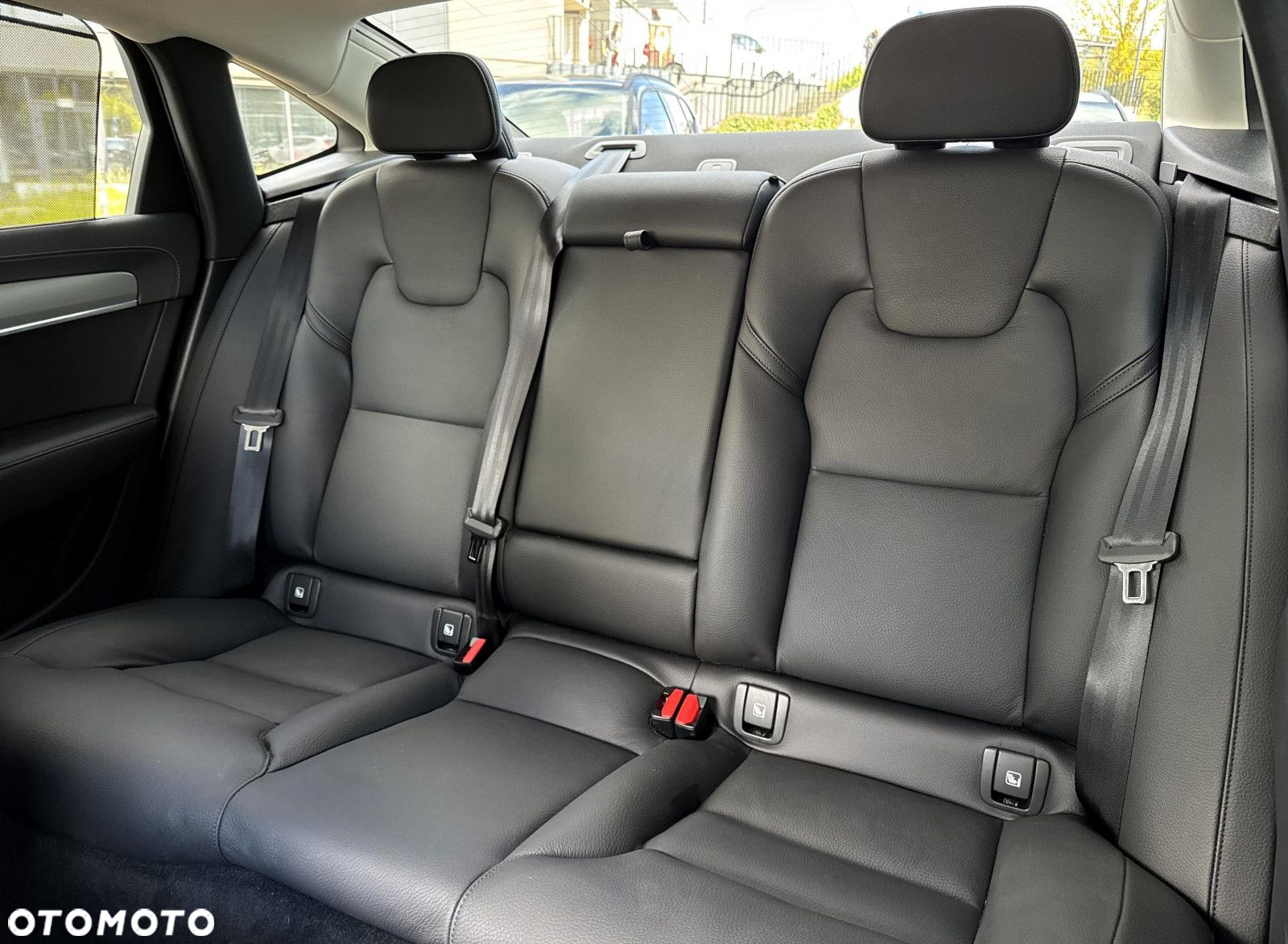 Volvo S90 - 27