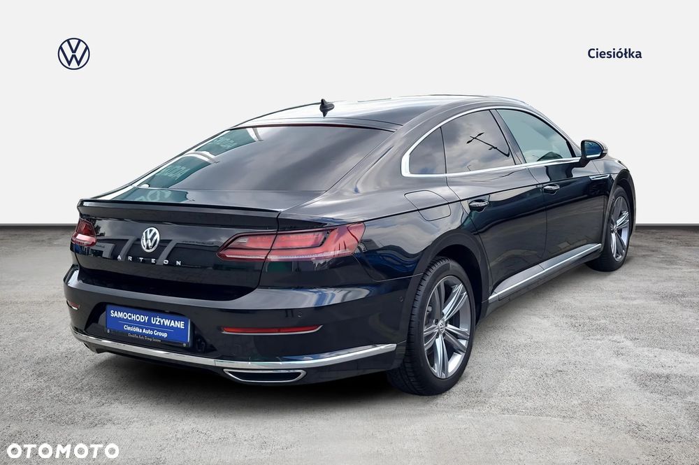 Volkswagen Arteon 2.0 TDI SCR R-Line DSG - 2
