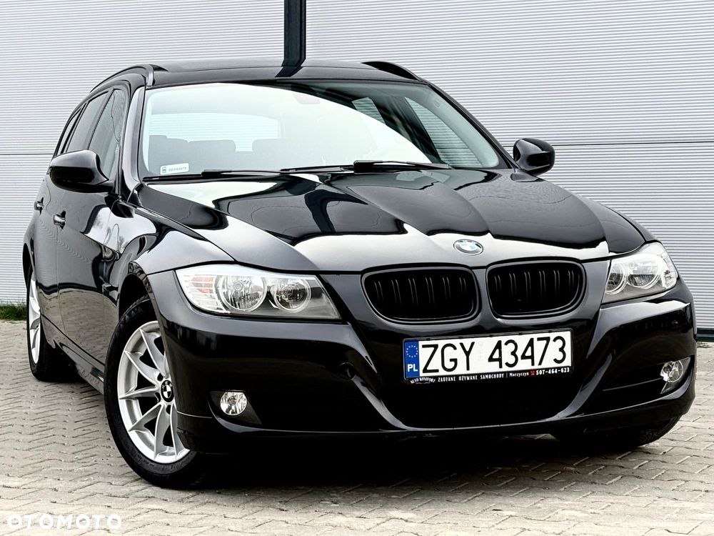 BMW Seria 3 318i - 9