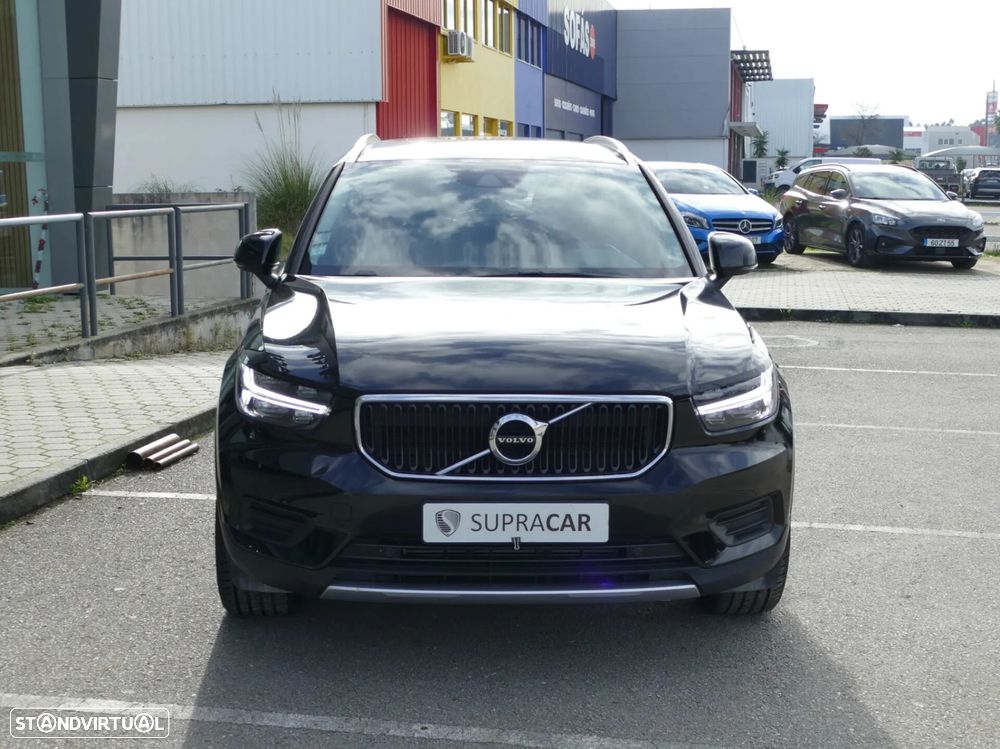 Volvo XC 40 2.0 D3 Momentum Geartronic - 2