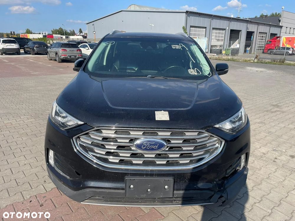 Ford Edge - 3