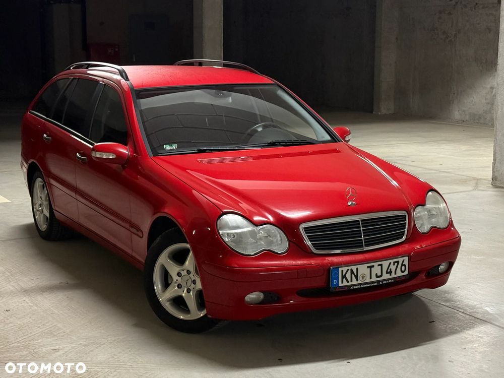 Mercedes-Benz Klasa C 180 T Kompressor Classic - 12