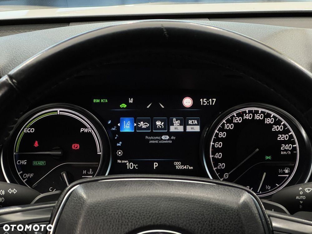 Toyota Camry 2.5 Hybrid Executive CVT - 18