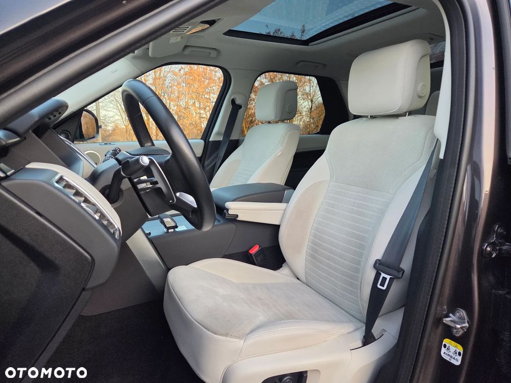 Land Rover Discovery 3.0 D250 mHEV SE - 30