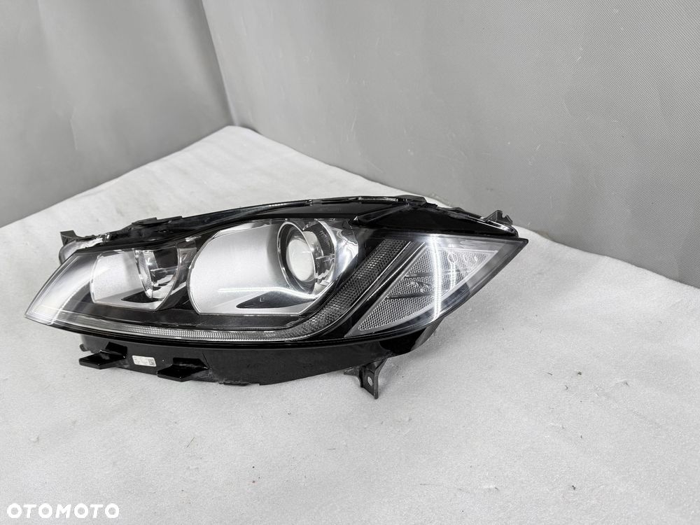 Lampa przednia lewa Jaguar XF X260 GX6313W030EJ XENON - 2