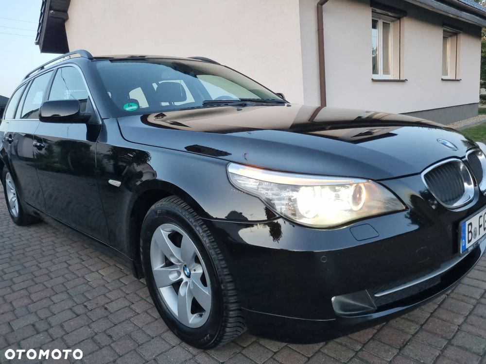 BMW Seria 5 520d Touring Edition Lifestyle - 3