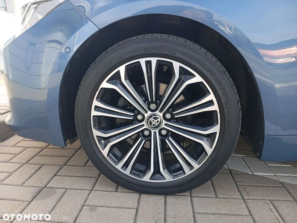 Toyota Corolla 1.8 Hybrid GPF Executive - 19