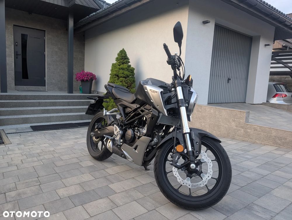 Honda CB - 4