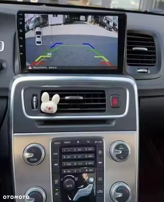 Volvo V60 Cross Country D4 AWD Geartronic - 28