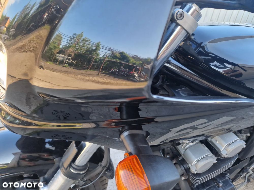 Yamaha FZ - 35