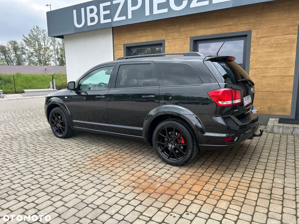 Fiat Freemont 2.0 Multijet Black Code AWD - 23