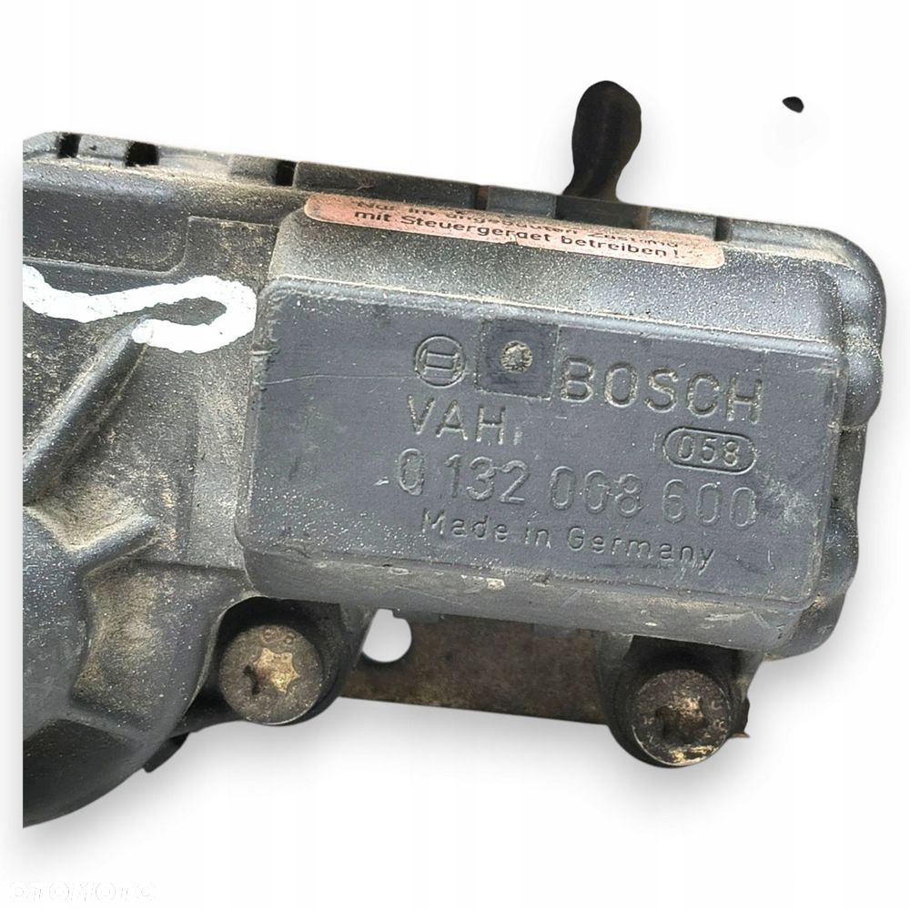 PRZEPUSTNICA WTRYSK VW Golf III Passat Audi 80 1.6 1.8 0132008600 Bosch - 7