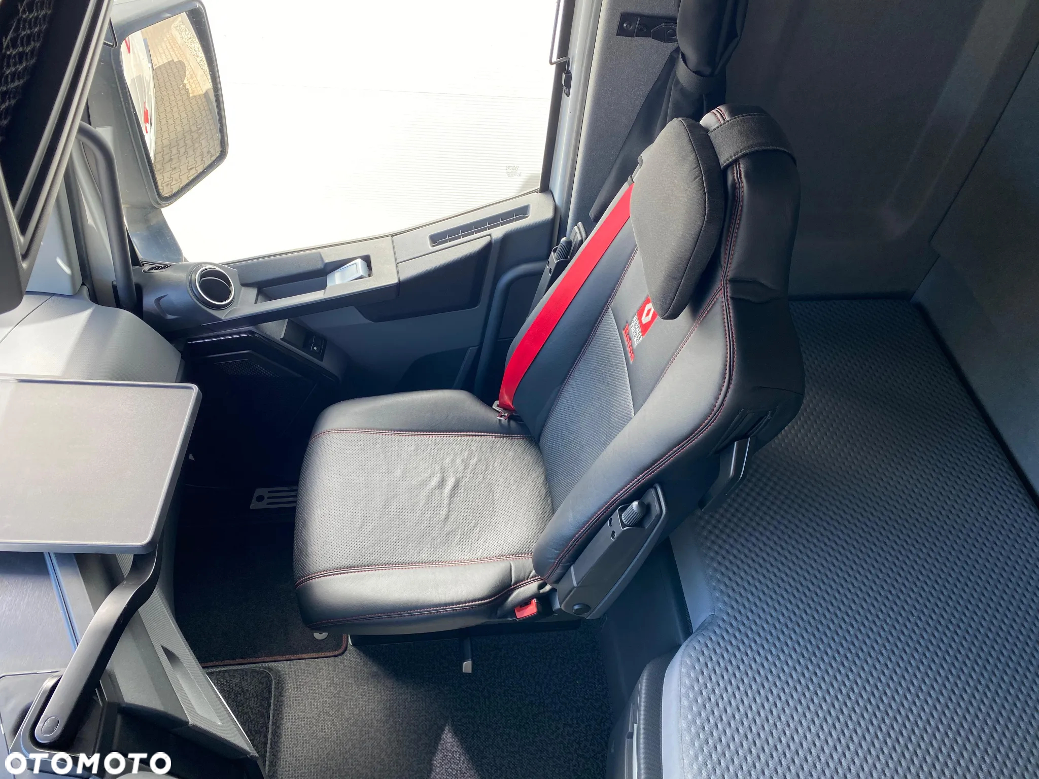 Renault T520 High Cab Evo - 20