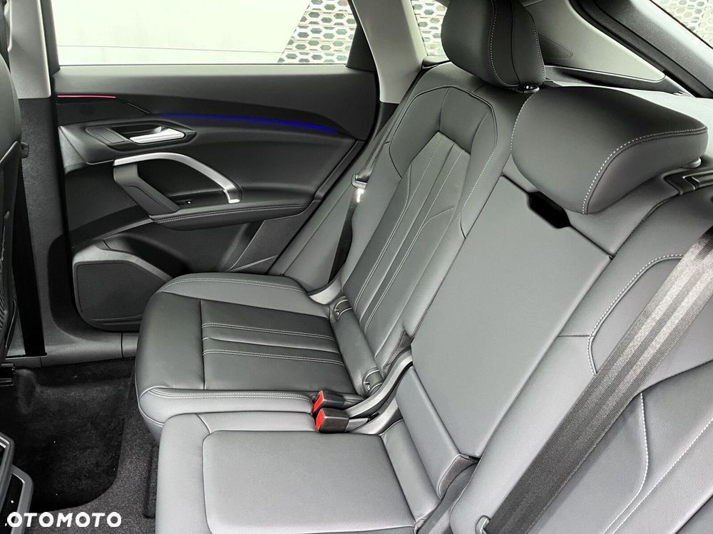 Audi Q5 Sportback - 23