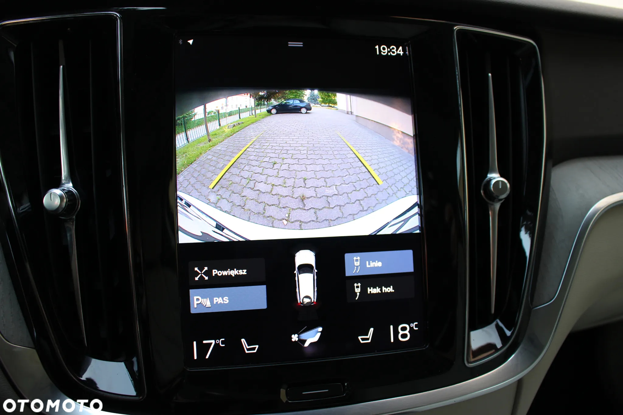 Volvo V60 T8 AWD Twin Engine Geartronic Inscription - 33