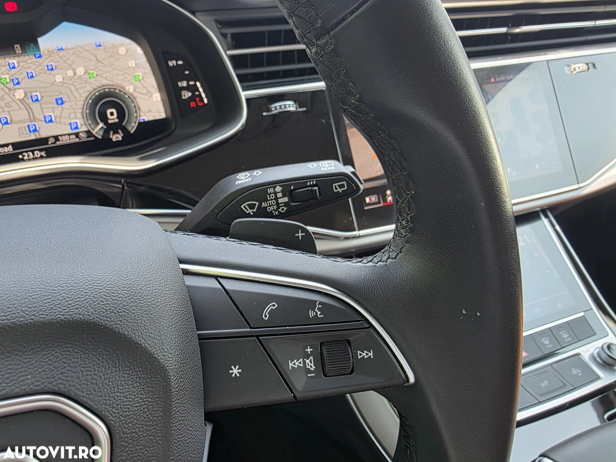 Audi Q7 55 TFSI e quattro Tiptronic PHEV Basic - 15