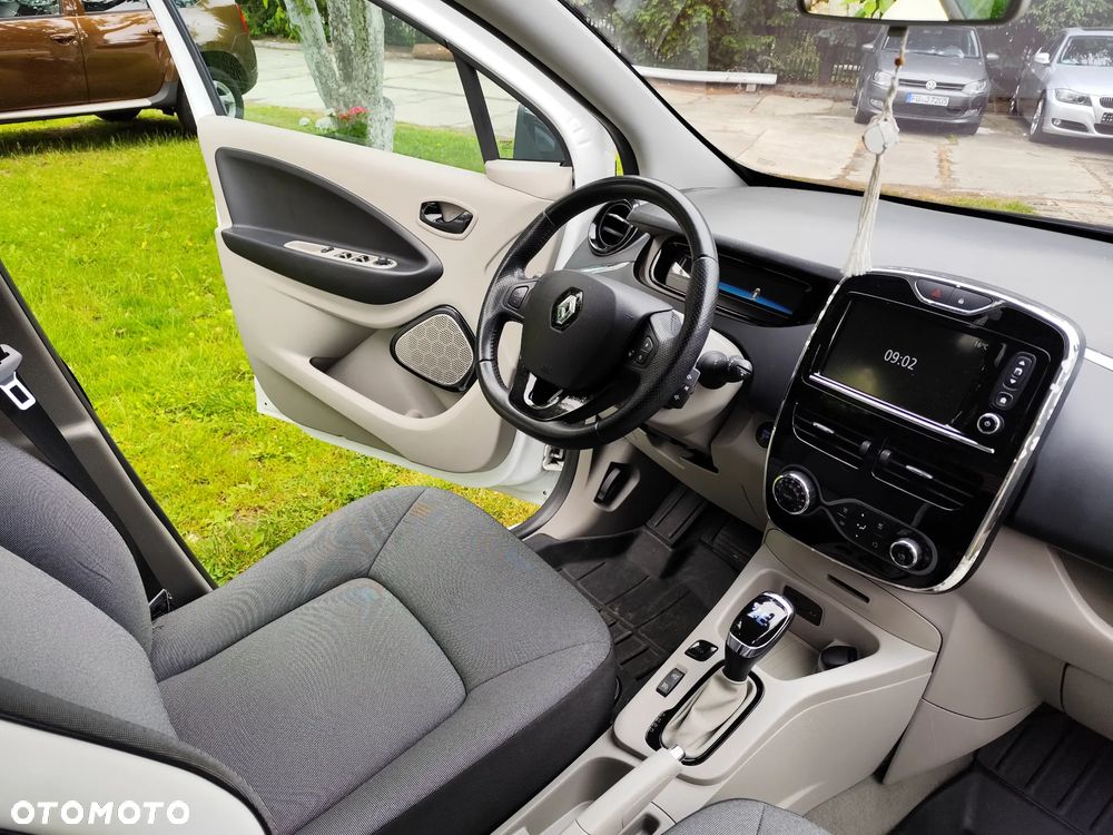 Renault Zoe - 11