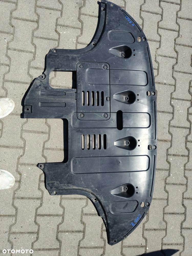 Kia Ceed III 3 oslona pod silnik - 1