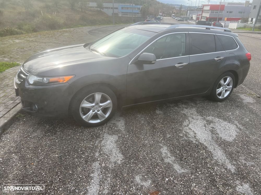 Honda Accord Tourer 2.2 i-DTEC Executive Advance Automatic - 9