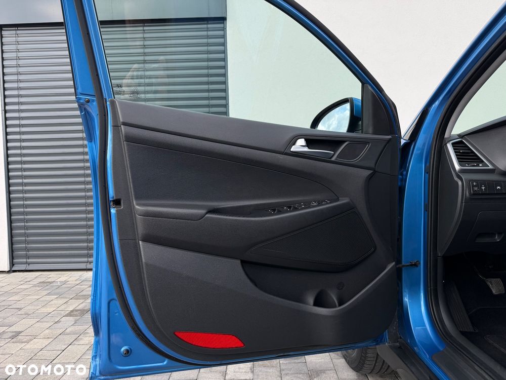 Hyundai Tucson blue 1.7 CRDi 2WD Advantage - 15