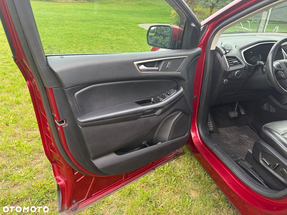 Ford Edge - 12