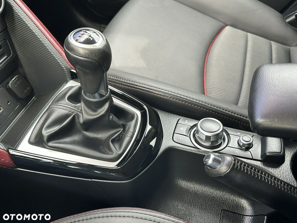 Mazda CX-3 SKYACTIV-G 120 FWD Sports-Line - 24
