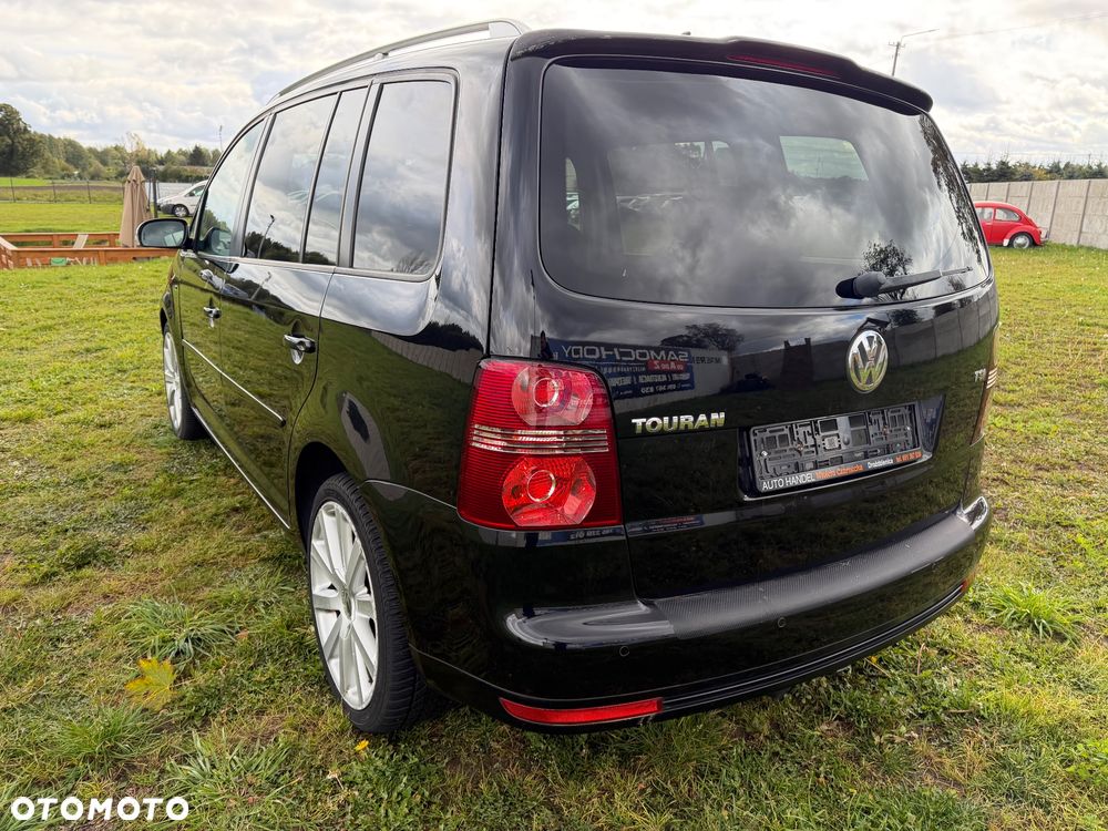 Volkswagen Touran 1.4 TSI DSG Highline - 6