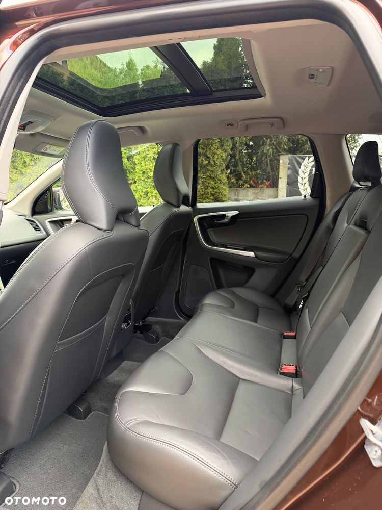 Volvo XC 60 D4 Geartronic Ocean Race - 23