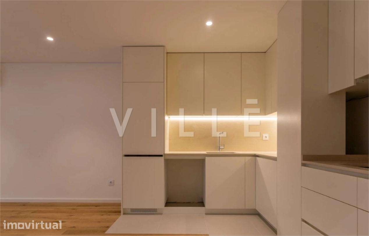 Apartamento T1 com Terraço e lugar de garagem - Grande imagem: 2/9