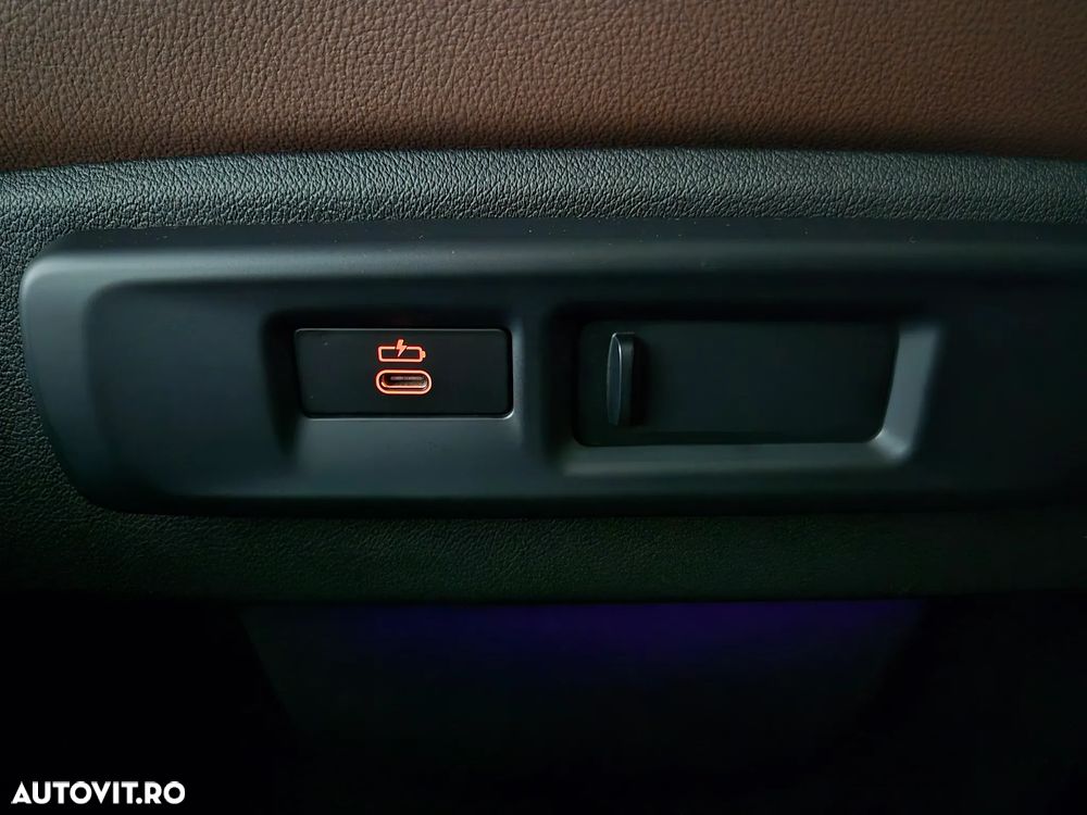 BMW X5 xDrive45e - 34