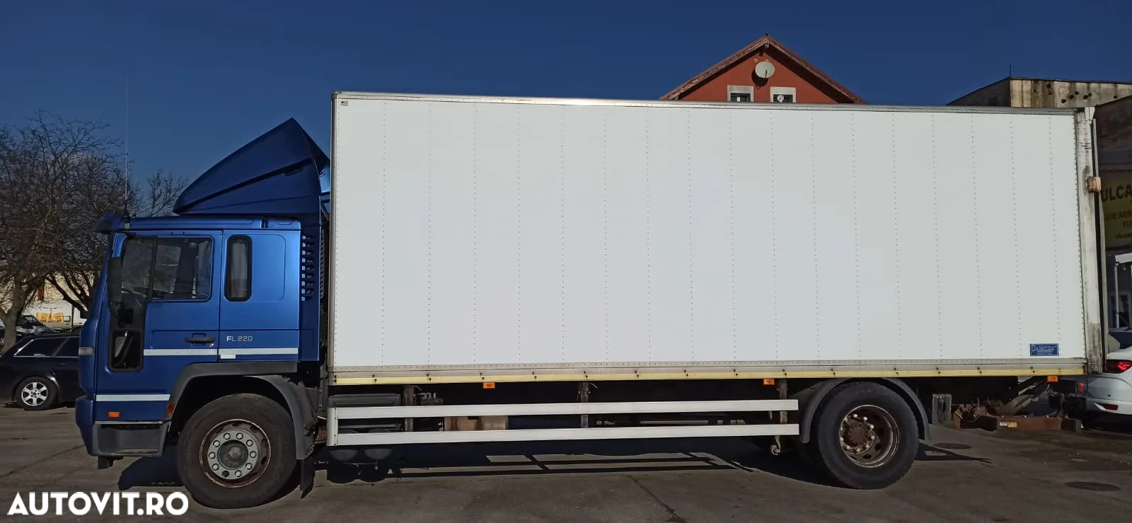 Volvo FL 220 - 5