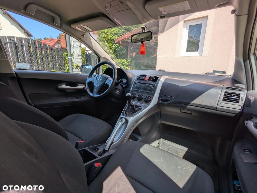 Toyota Auris 1.6 VVT-i Prestige - 7