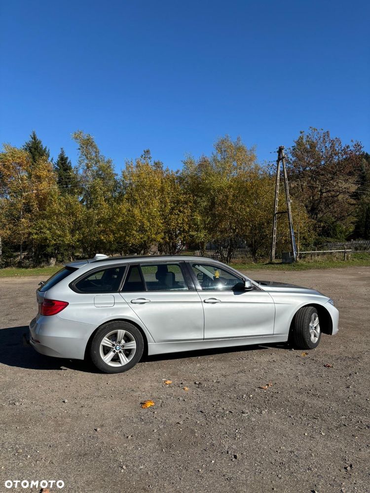 BMW Seria 3 318d Sport Line - 1