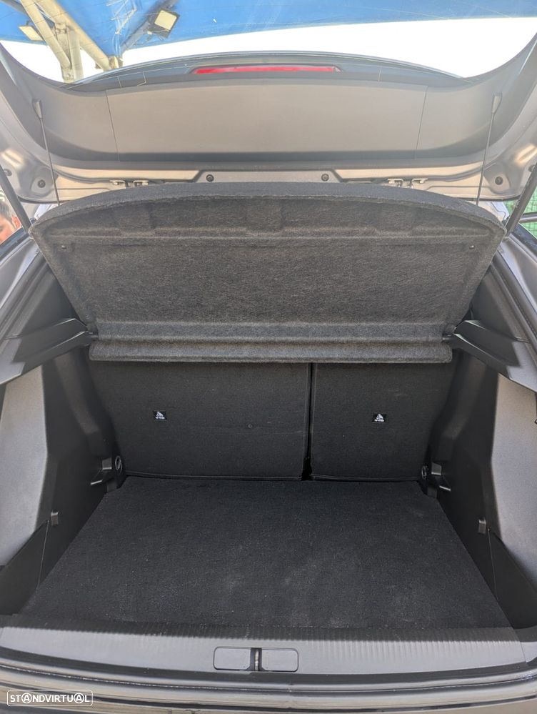 Peugeot 2008 1.2 PureTech Active Pack - 4