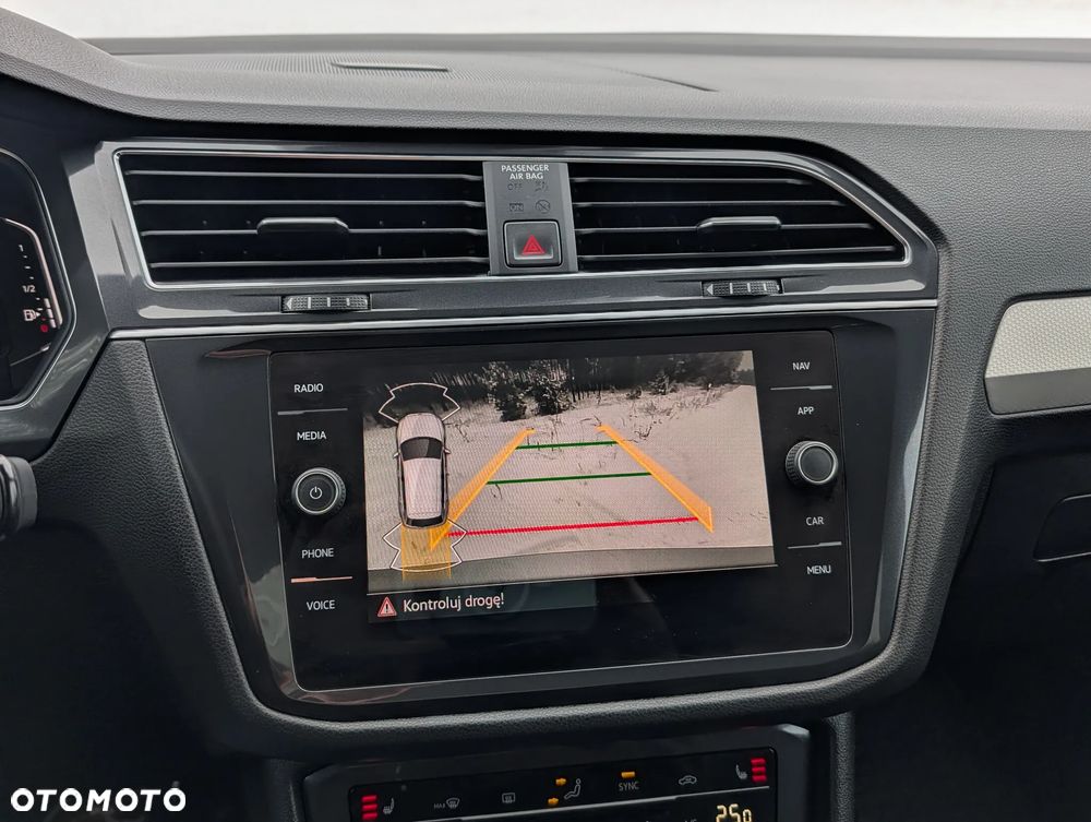 Volkswagen Tiguan Allspace 2.0 TDI SCR DSG Move - 29