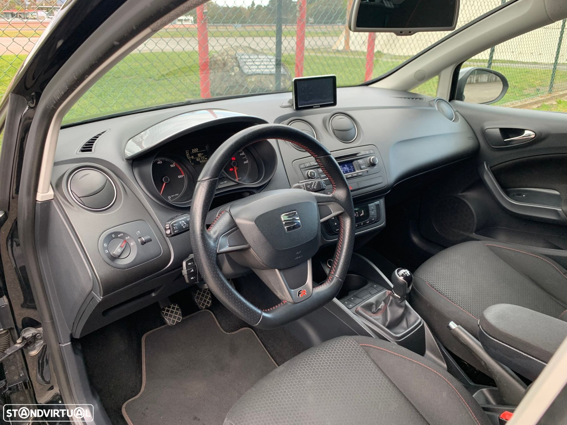 SEAT Ibiza 1.6 TDI FR - 28