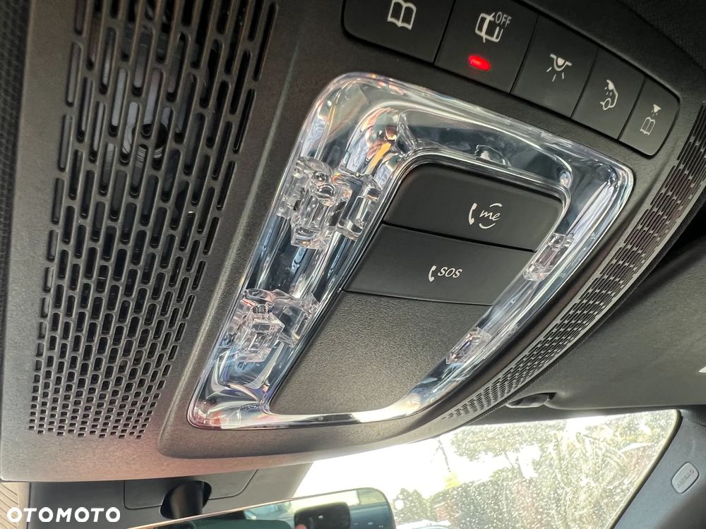 Mercedes-Benz CLA 180 AMG Line 7G-DCT - 16