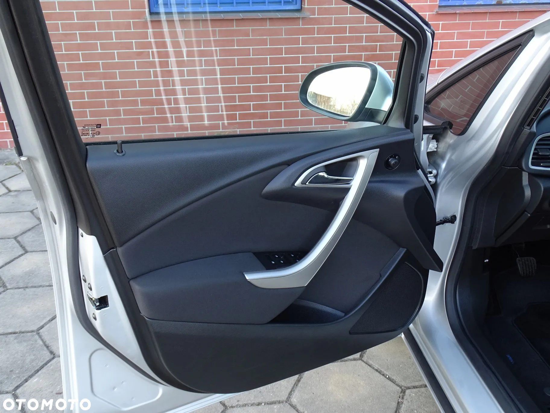 Opel Astra IV 1.4 T Edition 150 - 17