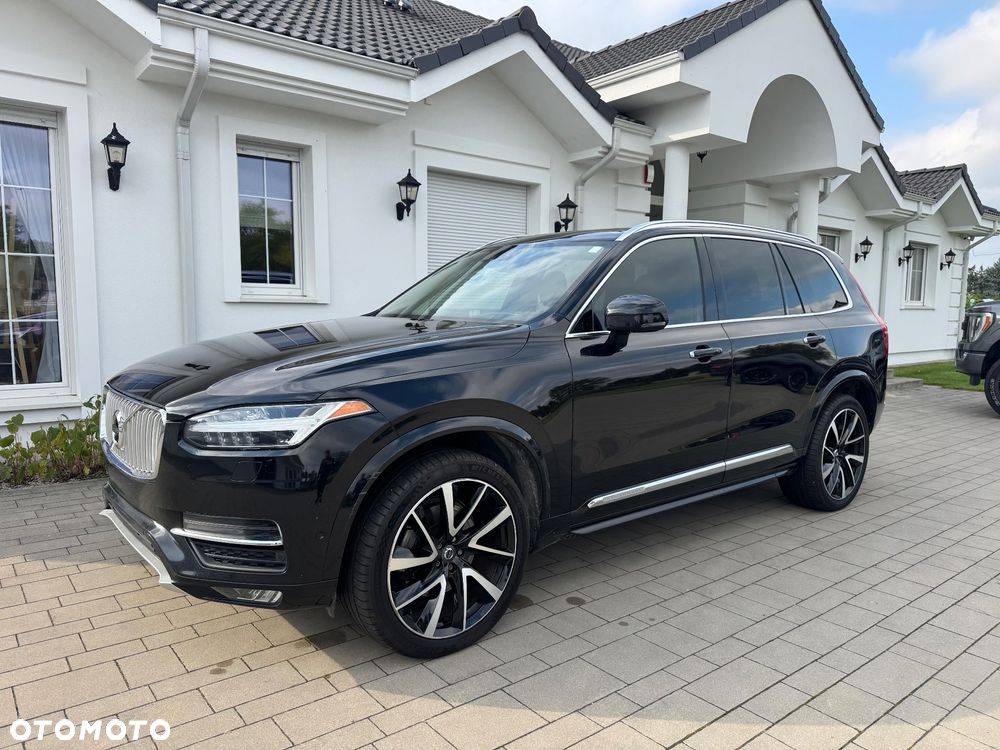 Volvo XC 90 - 9