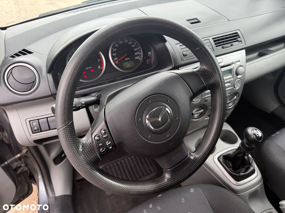 Mazda 2 1.25 Core + - 7