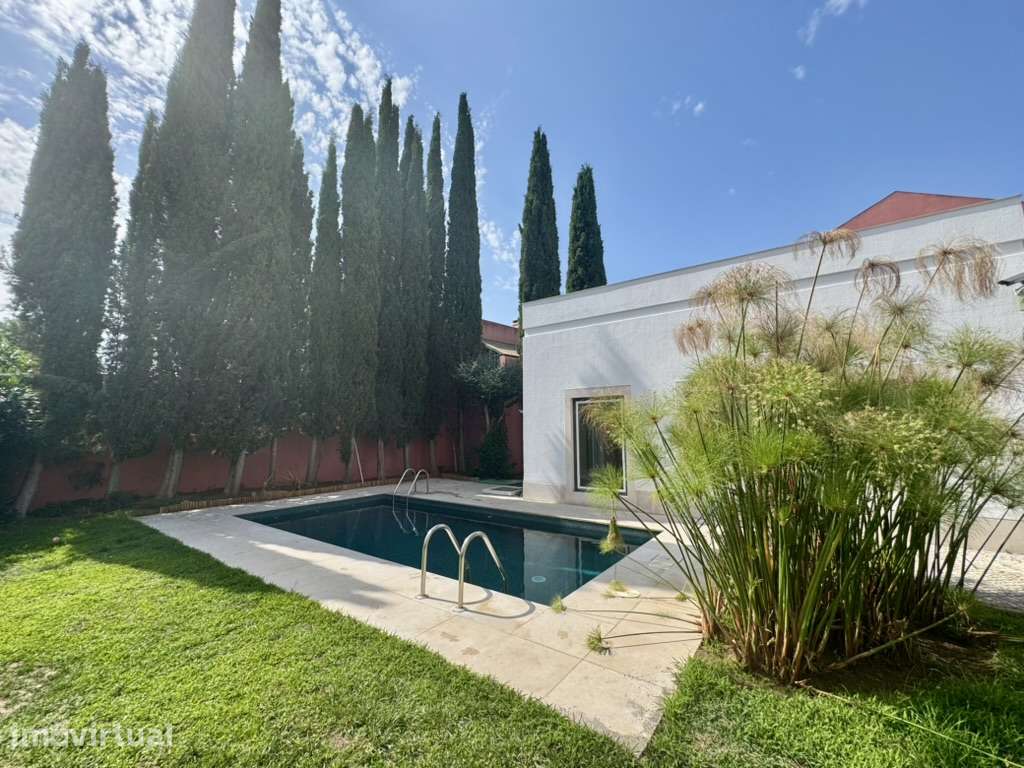 APARTAMENTO T2 COM GARAGEM, JARDIM, PISCINA E GINÁSIO - Grande imagem: 2/29