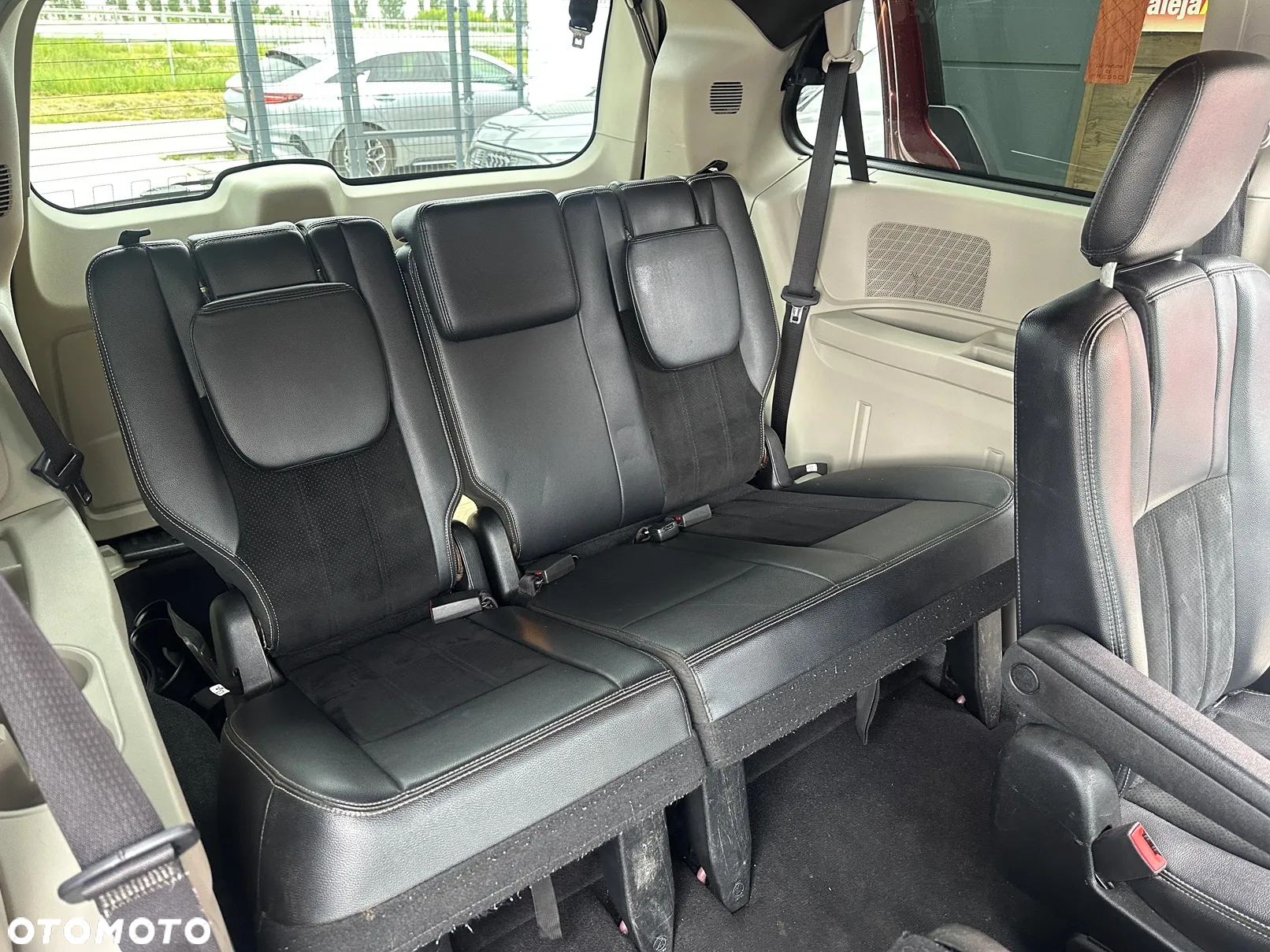 Dodge Grand Caravan 3.6 Express - 9