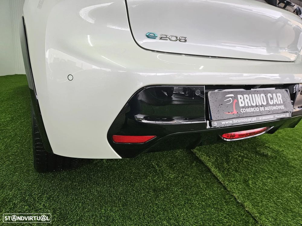 Peugeot e-208 50 kWh Allure - 8