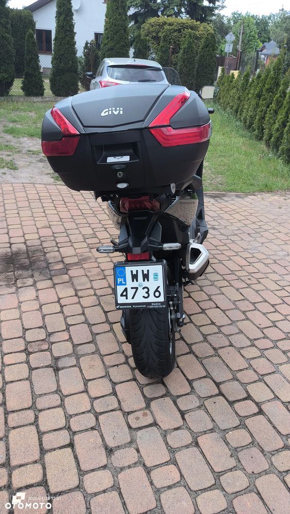 Honda NSS - 4