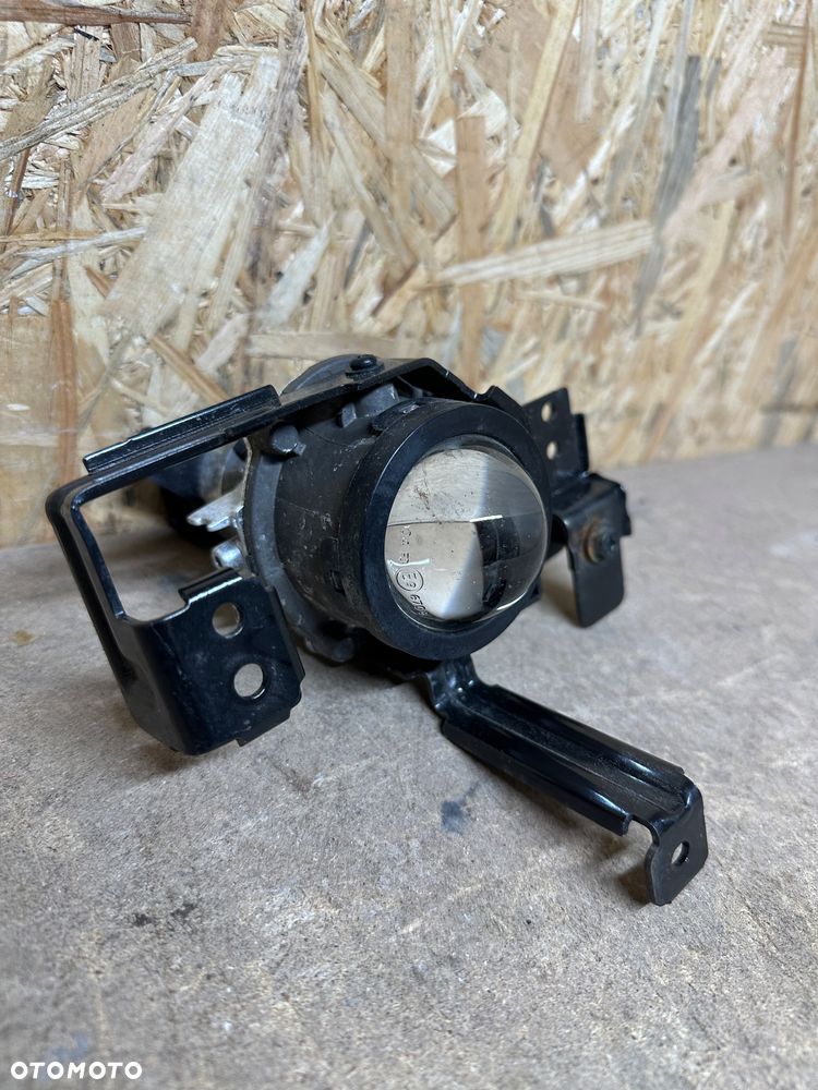 KIA X-CEED X CEED HALOGEN DRL LED PRAWY 2J7300 - 2