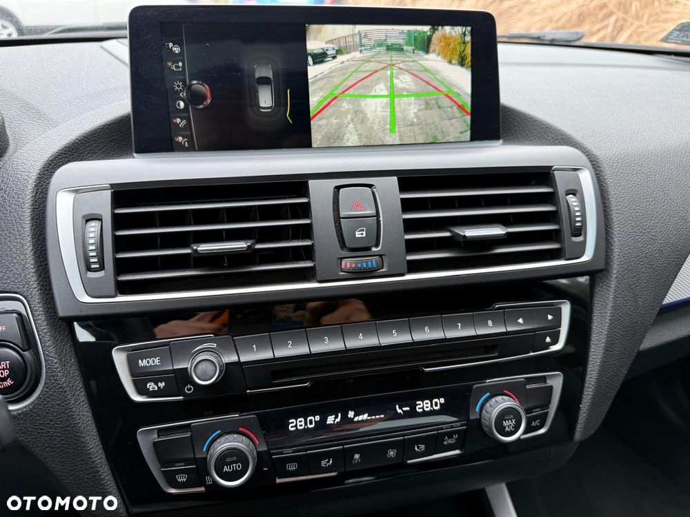 BMW Seria 1 - 16