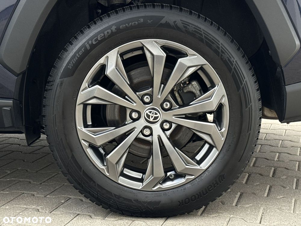 Toyota RAV4 - 26