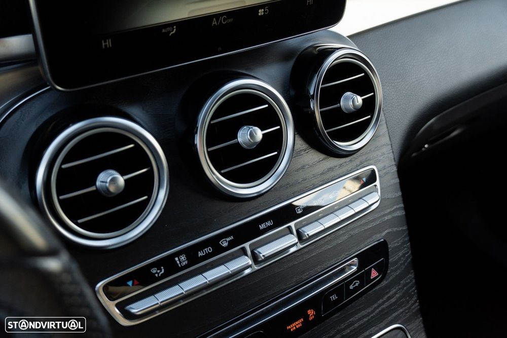 Mercedes-Benz GLC 220 d 4Matic 9G-TRONIC AMG Line - 41