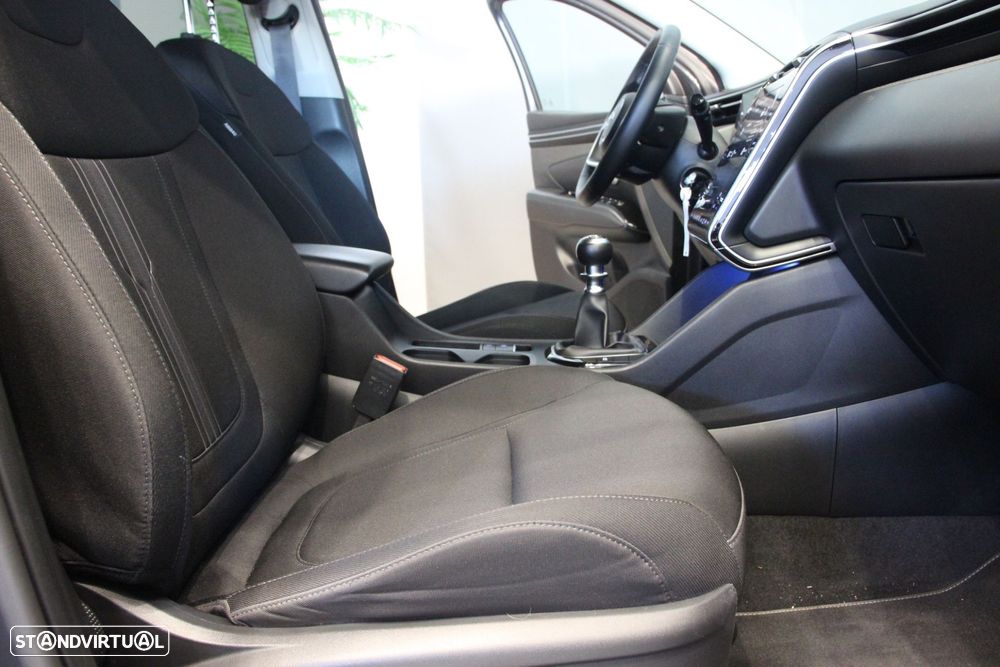 Hyundai Tucson 1.6 T-GDi 48V Vanguard+TA - 12